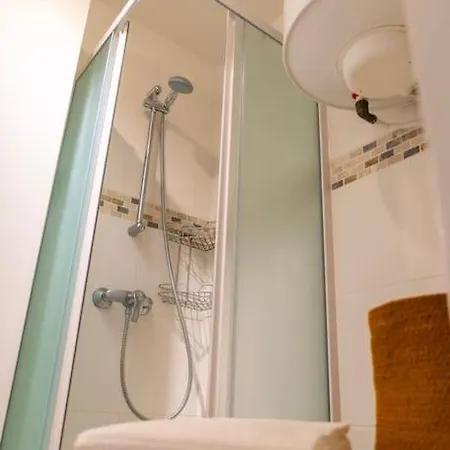 Cozy Studio Batignolles 2p *