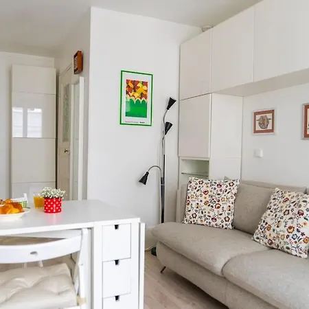 Cozy Studio Batignolles 2p