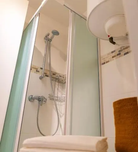 Cozy Studio Batignolles 2p *