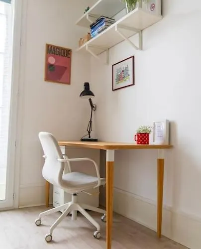 아파트 Cozy Studio Batignolles 2p 파리
